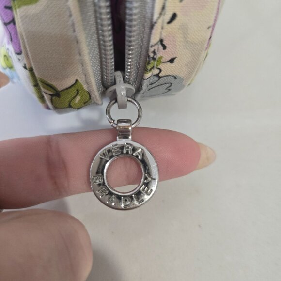 Vera Bradley Floral Quilted Cosmetic Zipper Pouch With Compartments 8" - Picture 4 of 7